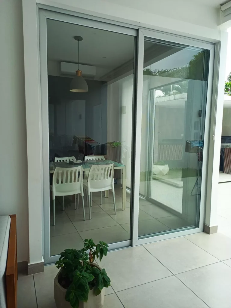 Ventanería - Proyectos NOVAvidrio Guayaquil