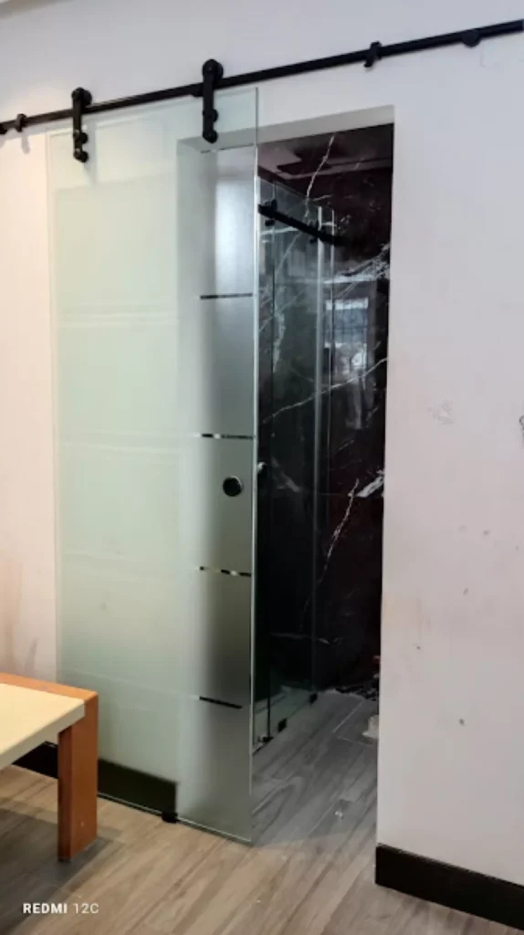 Puerta Corrediza de Local - Puertas en Aurora