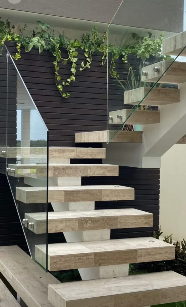 Pasamanos Comercial - Balcones y Pasamanos en Aurora